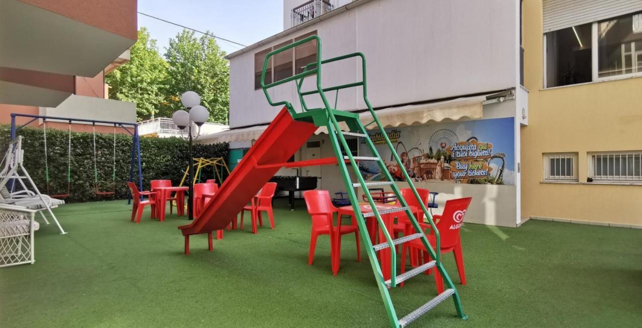 Hotel Cosmos Rimini Exterior photo